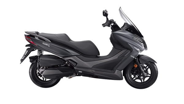 Experience the powerful KYMCO X Town 300, ideal for exploring Moto Athens.