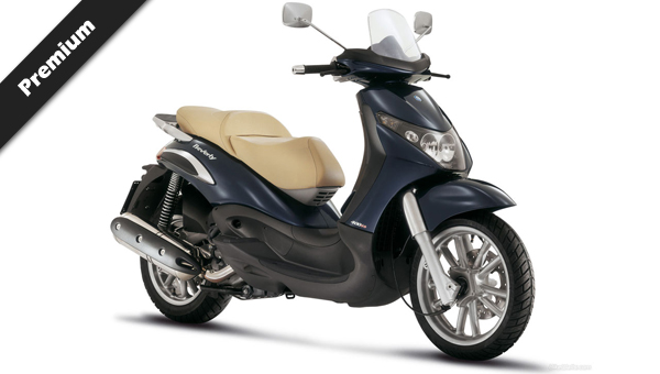 Piaggio Beverly 400 - Rent a high-performance scooter for your Athens journey