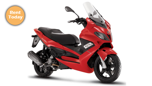 Rent a reliable Gilera Nexus 300 scooter.