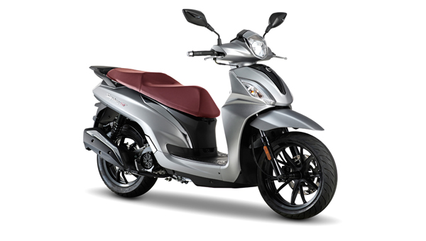 SYM Symphony ST 200 scooter, the smart choice for navigating Moto Athens.